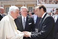 <br>UDIENZA GENERALE - 28 aprile 2010<br><br> - (Copyright L'OSSERVATORE ROMANO - Servizio Fotografico - photo@ossrom.va)