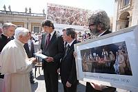<br>UDIENZA GENERALE - 28 aprile 2010<br><br> - (Copyright L'OSSERVATORE ROMANO - Servizio Fotografico - photo@ossrom.va)
