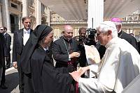 <br>UDIENZA GENERALE - 28 aprile 2010<br><br> - (Copyright L'OSSERVATORE ROMANO - Servizio Fotografico - photo@ossrom.va)