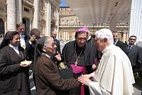 <br>UDIENZA GENERALE - 28 aprile 2010<br><br> - (Copyright L'OSSERVATORE ROMANO - Servizio Fotografico - photo@ossrom.va)