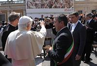 <br>UDIENZA GENERALE - 28 aprile 2010<br><br> - (Copyright L'OSSERVATORE ROMANO - Servizio Fotografico - photo@ossrom.va)