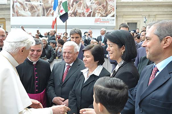 23504_14042010