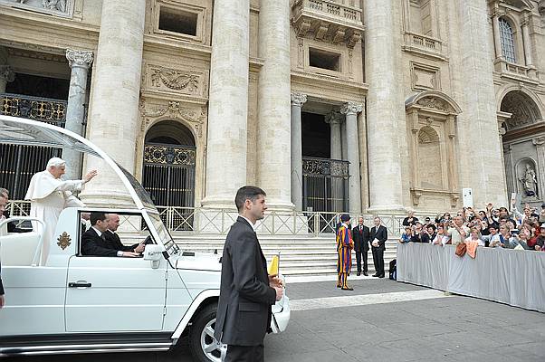 23723_14042010
