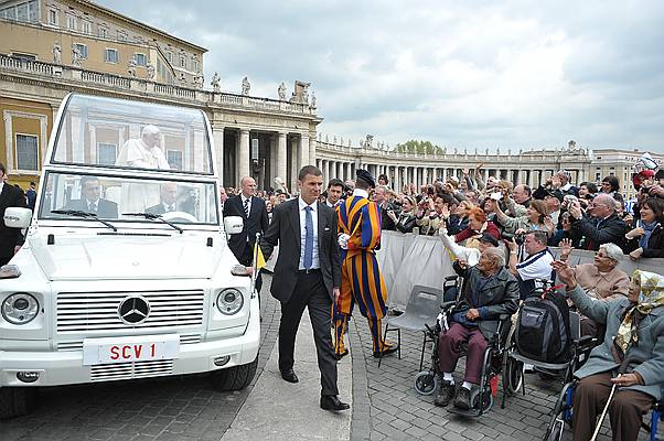 23878_14042010