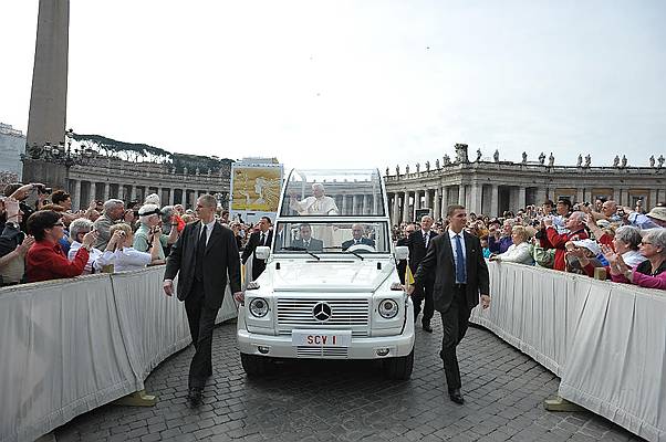 21935_14042010