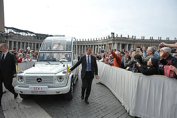 21938_14042010