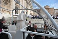 <br>Udienza Generale del 14 Aprile 2010<br><br> - (Copyright L'OSSERVATORE ROMANO - Servizio Fotografico - photo@ossrom.va)