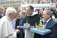 <br>Udienza Generale del 14 Aprile 2010<br><br> - (Copyright L'OSSERVATORE ROMANO - Servizio Fotografico - photo@ossrom.va)