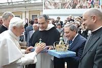 <br>Udienza Generale del 14 Aprile 2010<br><br> - (Copyright L'OSSERVATORE ROMANO - Servizio Fotografico - photo@ossrom.va)
