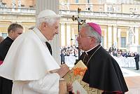 <br>Udienza Generale del 14 Aprile 2010<br><br> - (Copyright L'OSSERVATORE ROMANO - Servizio Fotografico - photo@ossrom.va)