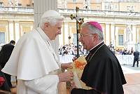 <br>Udienza Generale del 14 Aprile 2010<br><br> - (Copyright L'OSSERVATORE ROMANO - Servizio Fotografico - photo@ossrom.va)