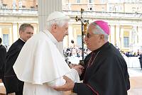<br>Udienza Generale del 14 Aprile 2010<br><br> - (Copyright L'OSSERVATORE ROMANO - Servizio Fotografico - photo@ossrom.va)