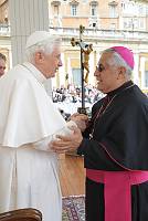 <br>Udienza Generale del 14 Aprile 2010<br><br> - (Copyright L'OSSERVATORE ROMANO - Servizio Fotografico - photo@ossrom.va)