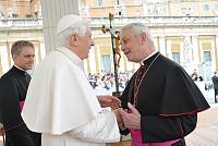 <br>Udienza Generale del 14 Aprile 2010<br><br> - (Copyright L'OSSERVATORE ROMANO - Servizio Fotografico - photo@ossrom.va)