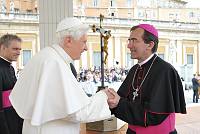 <br>Udienza Generale del 14 Aprile 2010<br><br> - (Copyright L'OSSERVATORE ROMANO - Servizio Fotografico - photo@ossrom.va)