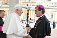 <br>Udienza Generale del 14 Aprile 2010<br><br> - (Copyright L'OSSERVATORE ROMANO - Servizio Fotografico - photo@ossrom.va)