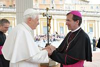 <br>Udienza Generale del 14 Aprile 2010<br><br> - (Copyright L'OSSERVATORE ROMANO - Servizio Fotografico - photo@ossrom.va)