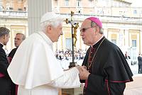 <br>Udienza Generale del 14 Aprile 2010<br><br> - (Copyright L'OSSERVATORE ROMANO - Servizio Fotografico - photo@ossrom.va)