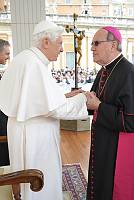 <br>Udienza Generale del 14 Aprile 2010<br><br> - (Copyright L'OSSERVATORE ROMANO - Servizio Fotografico - photo@ossrom.va)