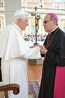 <br>Udienza Generale del 14 Aprile 2010<br><br> - (Copyright L'OSSERVATORE ROMANO - Servizio Fotografico - photo@ossrom.va)