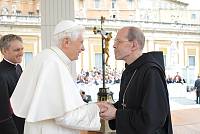 <br>Udienza Generale del 14 Aprile 2010<br><br> - (Copyright L'OSSERVATORE ROMANO - Servizio Fotografico - photo@ossrom.va)