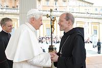 <br>Udienza Generale del 14 Aprile 2010<br><br> - (Copyright L'OSSERVATORE ROMANO - Servizio Fotografico - photo@ossrom.va)