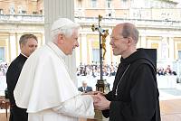 <br>Udienza Generale del 14 Aprile 2010<br><br> - (Copyright L'OSSERVATORE ROMANO - Servizio Fotografico - photo@ossrom.va)