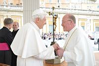 <br>Udienza Generale del 14 Aprile 2010<br><br> - (Copyright L'OSSERVATORE ROMANO - Servizio Fotografico - photo@ossrom.va)