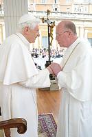 <br>Udienza Generale del 14 Aprile 2010<br><br> - (Copyright L'OSSERVATORE ROMANO - Servizio Fotografico - photo@ossrom.va)