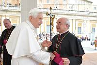 <br>Udienza Generale del 14 Aprile 2010<br><br> - (Copyright L'OSSERVATORE ROMANO - Servizio Fotografico - photo@ossrom.va)
