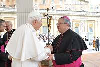 <br>Udienza Generale del 14 Aprile 2010<br><br> - (Copyright L'OSSERVATORE ROMANO - Servizio Fotografico - photo@ossrom.va)