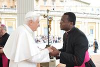 <br>Udienza Generale del 14 Aprile 2010<br><br> - (Copyright L'OSSERVATORE ROMANO - Servizio Fotografico - photo@ossrom.va)