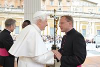 <br>Udienza Generale del 14 Aprile 2010<br><br> - (Copyright L'OSSERVATORE ROMANO - Servizio Fotografico - photo@ossrom.va)