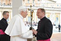 <br>Udienza Generale del 14 Aprile 2010<br><br> - (Copyright L'OSSERVATORE ROMANO - Servizio Fotografico - photo@ossrom.va)