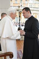 <br>Udienza Generale del 14 Aprile 2010<br><br> - (Copyright L'OSSERVATORE ROMANO - Servizio Fotografico - photo@ossrom.va)