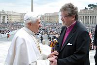 <br>Udienza Generale del 14 Aprile 2010<br><br> - (Copyright L'OSSERVATORE ROMANO - Servizio Fotografico - photo@ossrom.va)