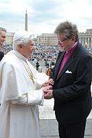 <br>Udienza Generale del 14 Aprile 2010<br><br> - (Copyright L'OSSERVATORE ROMANO - Servizio Fotografico - photo@ossrom.va)