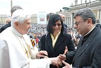 <br>Udienza Generale del 14 Aprile 2010<br><br> - (Copyright L'OSSERVATORE ROMANO - Servizio Fotografico - photo@ossrom.va)