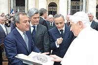 <br>Udienza Generale del 14 Aprile 2010<br><br> - (Copyright L'OSSERVATORE ROMANO - Servizio Fotografico - photo@ossrom.va)