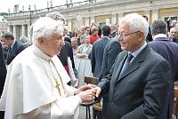 <br>Udienza Generale del 14 Aprile 2010<br><br> - (Copyright L'OSSERVATORE ROMANO - Servizio Fotografico - photo@ossrom.va)