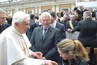 <br>Udienza Generale del 14 Aprile 2010<br><br> - (Copyright L'OSSERVATORE ROMANO - Servizio Fotografico - photo@ossrom.va)