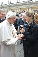<br>Udienza Generale del 14 Aprile 2010<br><br> - (Copyright L'OSSERVATORE ROMANO - Servizio Fotografico - photo@ossrom.va)