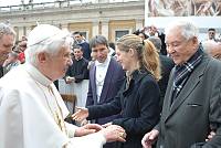 <br>Udienza Generale del 14 Aprile 2010<br><br> - (Copyright L'OSSERVATORE ROMANO - Servizio Fotografico - photo@ossrom.va)