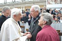 <br>Udienza Generale del 14 Aprile 2010<br><br> - (Copyright L'OSSERVATORE ROMANO - Servizio Fotografico - photo@ossrom.va)