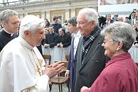 <br>Udienza Generale del 14 Aprile 2010<br><br> - (Copyright L'OSSERVATORE ROMANO - Servizio Fotografico - photo@ossrom.va)