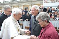 <br>Udienza Generale del 14 Aprile 2010<br><br> - (Copyright L'OSSERVATORE ROMANO - Servizio Fotografico - photo@ossrom.va)