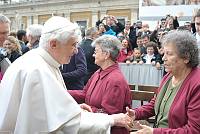 <br>Udienza Generale del 14 Aprile 2010<br><br> - (Copyright L'OSSERVATORE ROMANO - Servizio Fotografico - photo@ossrom.va)