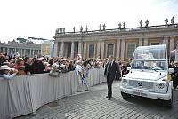 <br>Udienza Generale del 14 Aprile 2010<br><br> - (Copyright L'OSSERVATORE ROMANO - Servizio Fotografico - photo@ossrom.va)