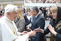 <br>Udienza Generale del 14 Aprile 2010<br><br> - (Copyright L'OSSERVATORE ROMANO - Servizio Fotografico - photo@ossrom.va)