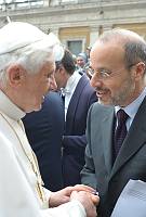 <br>Udienza Generale del 14 Aprile 2010<br><br> - (Copyright L'OSSERVATORE ROMANO - Servizio Fotografico - photo@ossrom.va)